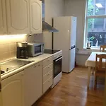 Проживание в семье Kirkegata 4 Олесунн