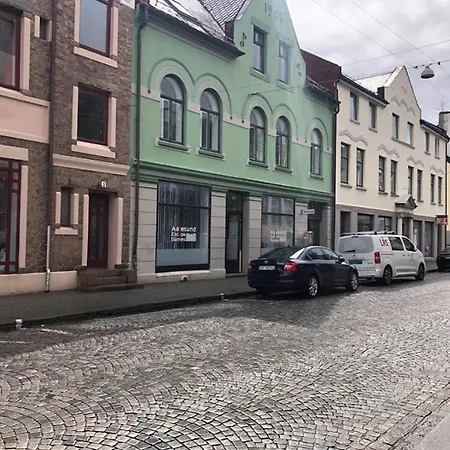 בית אירוח Kirkegata 4