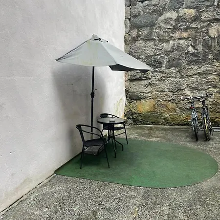 Kirkegata 4 בית אירוח *